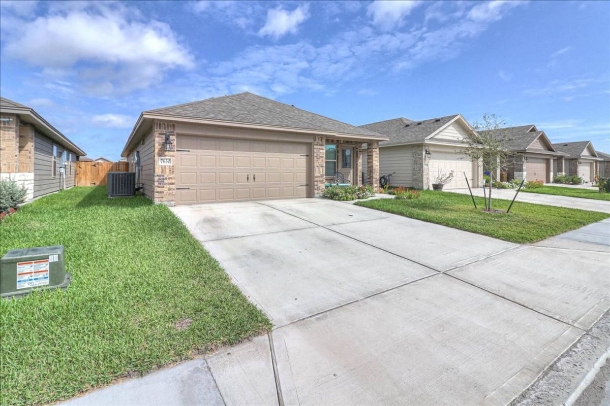 House for rent at 7630 Shadow Rider, Corpus Christi, TX 78414