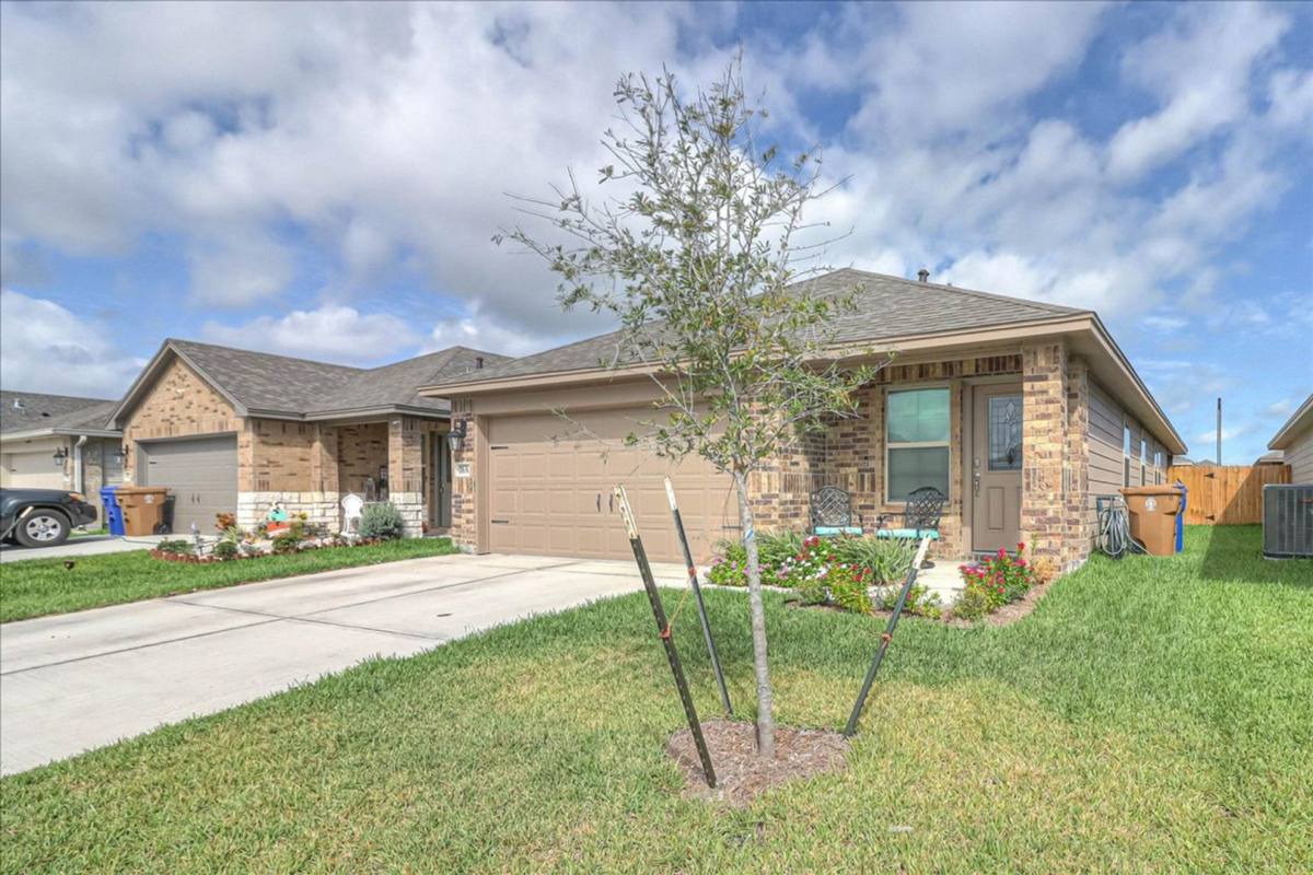 House for rent at 7630 Shadow Rider, Corpus Christi, TX 78414