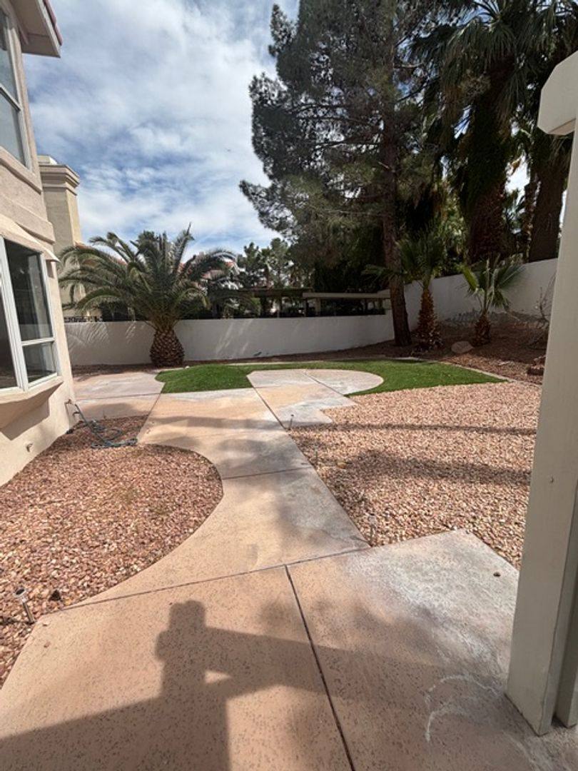 House for rent at 2929 Sterling Cove Dr, Las Vegas, NV 89128