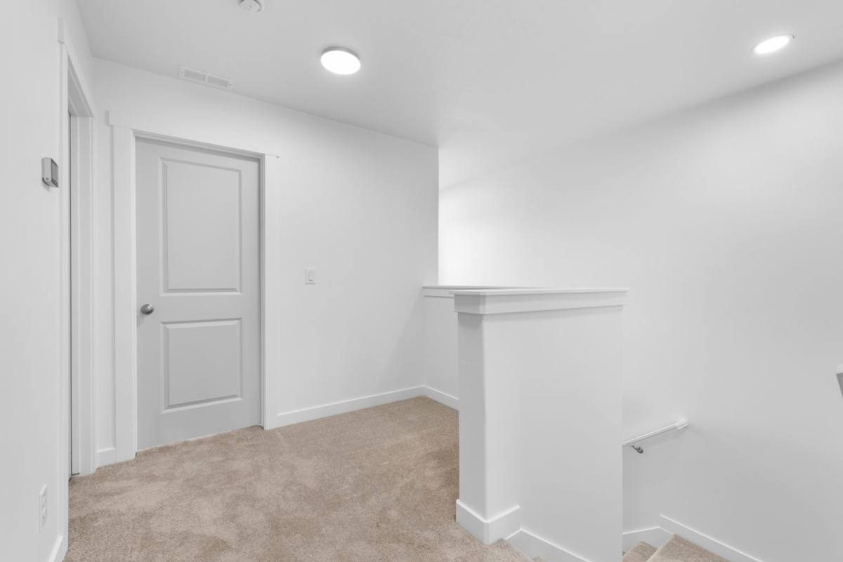 Townhouse for rent at 1630 E 6820 N, Eagle Mountain, UT 84005