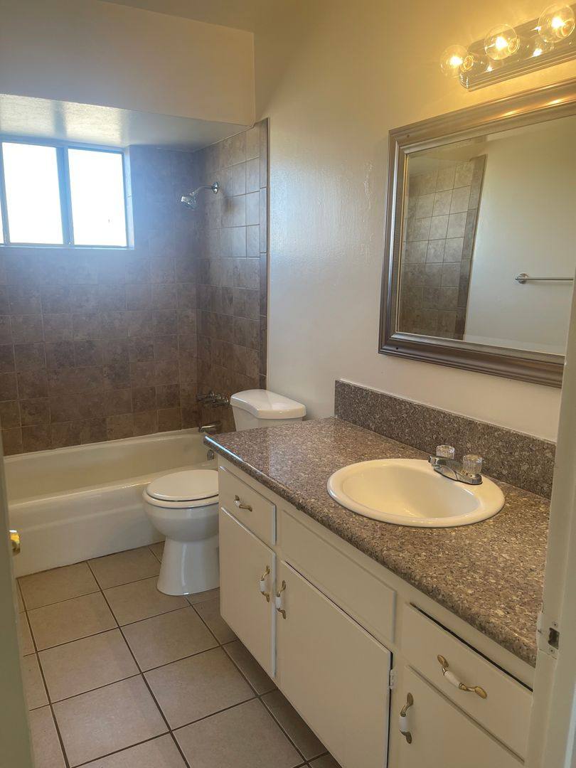 Apartment for rent at 3600 N Chester Ave, Bakersfield, CA 93308