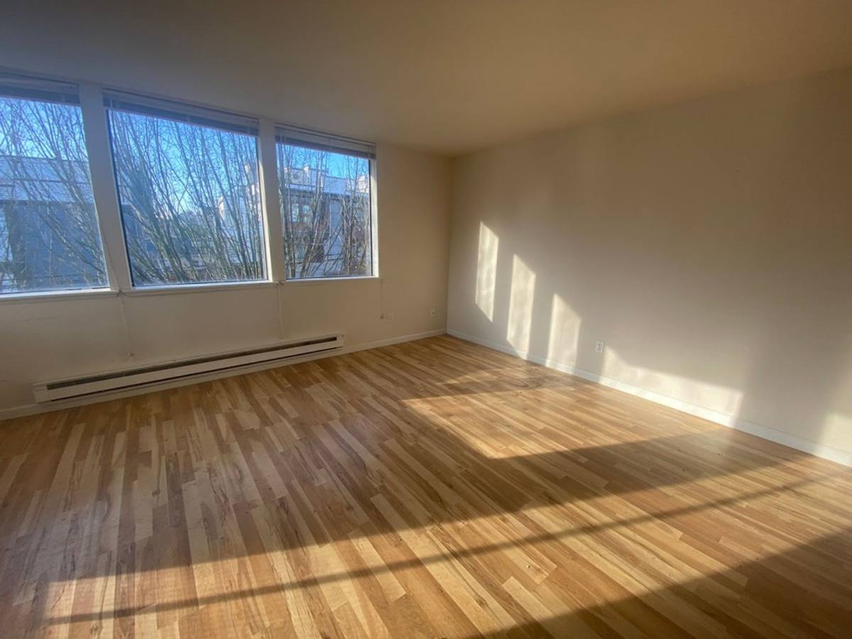 Apartment for rent at 802 N 43rd St, Seattle, WA 98103