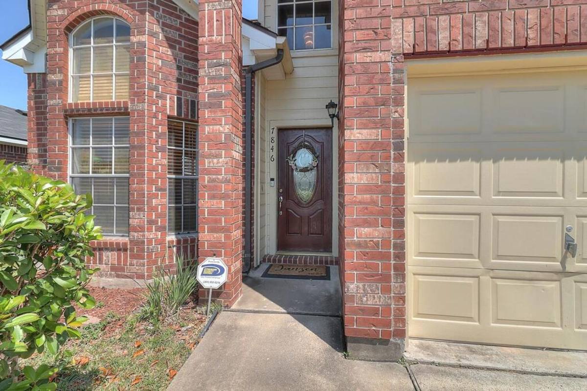 House for rent at 7846 Falcon Dr, Corpus Christi, TX 78414