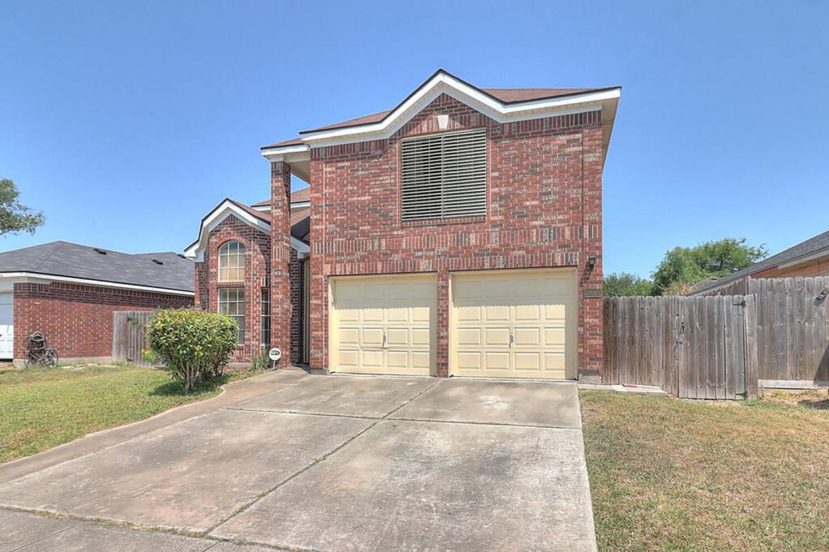 House for rent at 7846 Falcon Dr, Corpus Christi, TX 78414