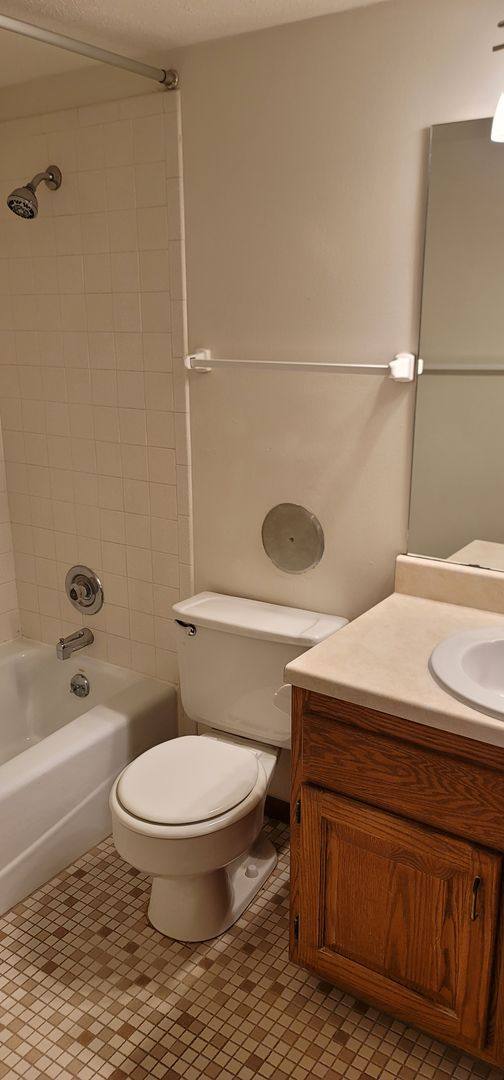 Apartment for rent at 3420 So 50th St, Omaha, NE 68106