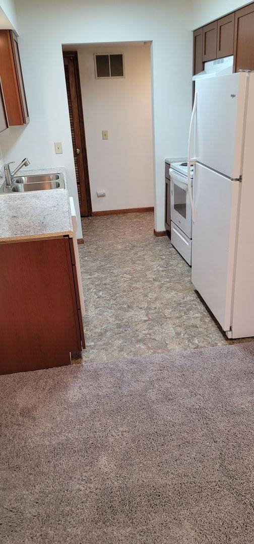Apartment for rent at 3420 So 50th St, Omaha, NE 68106
