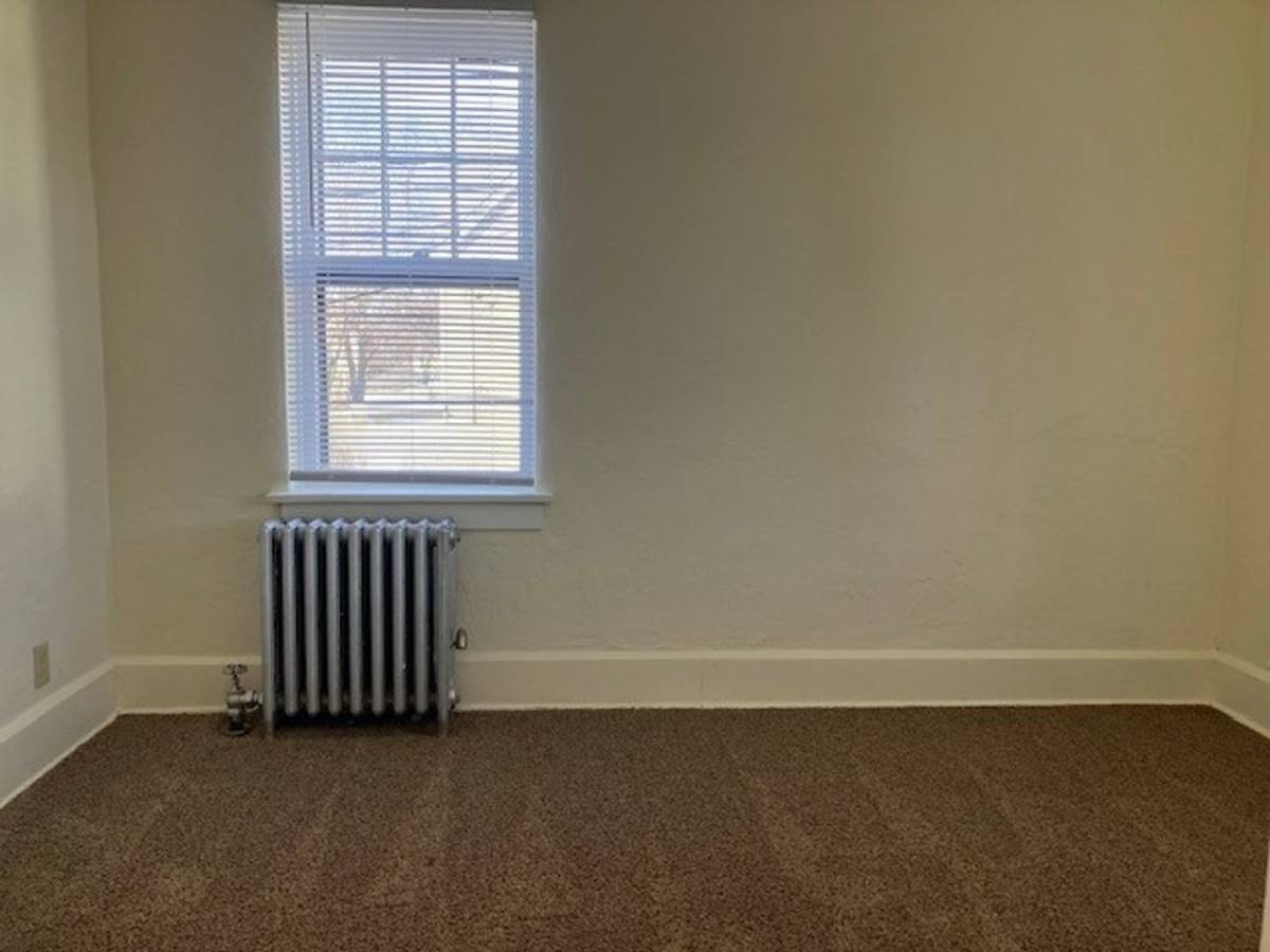 Apartment for rent at 1108 Wisconsin Ave, Racine, WI 53403