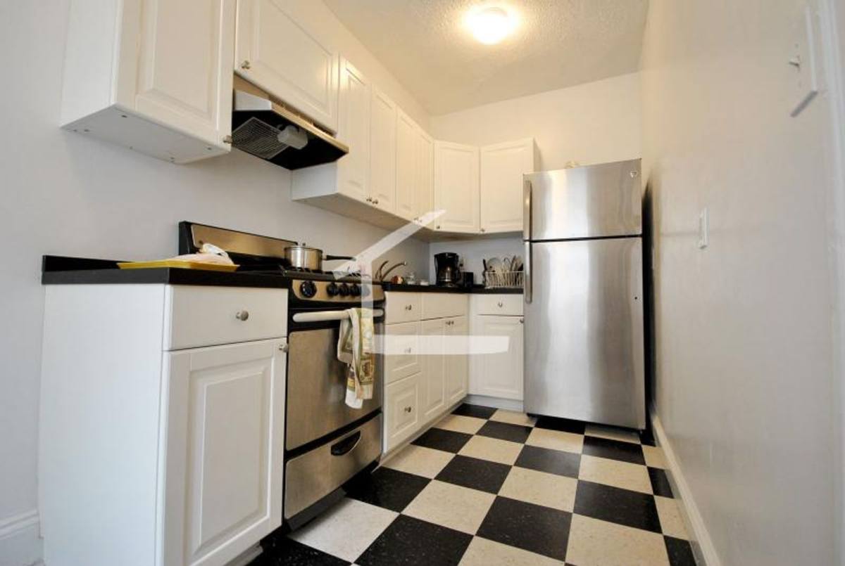 Apartment for rent at 129 Brainerd St #4, Allston, MA 02134