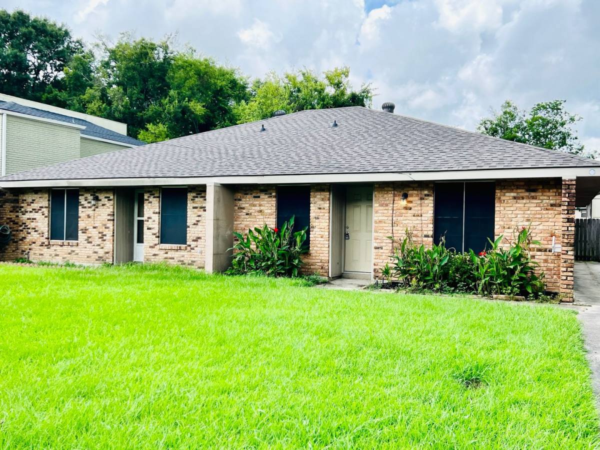 House for rent at 214 Ryder Dr, Lafayette, LA 70508