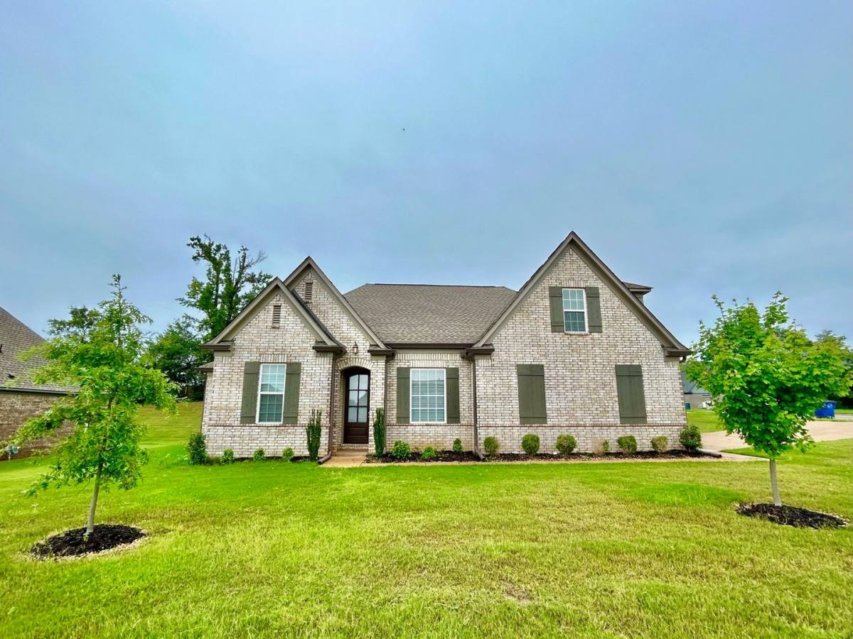 Apartment for rent at 6321 Darwood Dr, Olive Branch, MS 38654