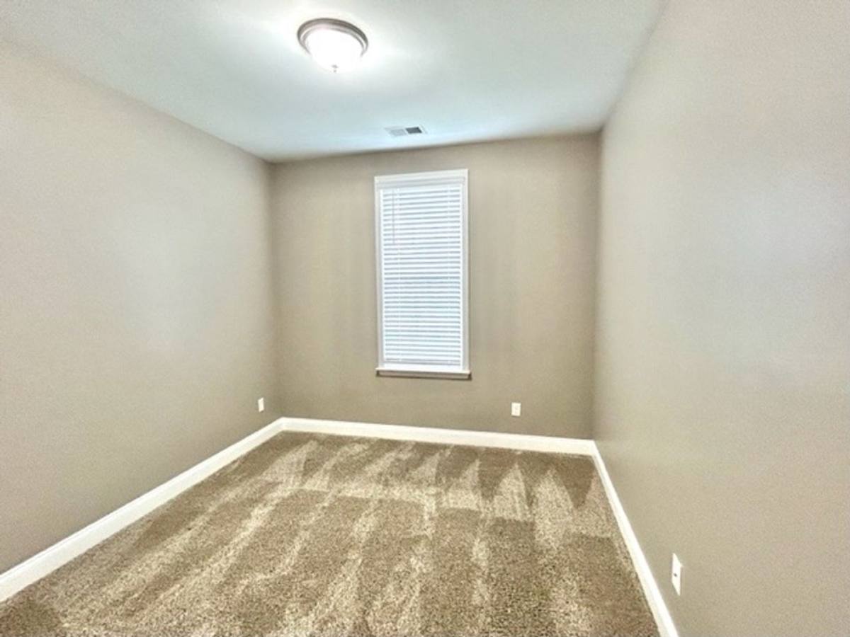 Apartment for rent at 6321 Darwood Dr, Olive Branch, MS 38654