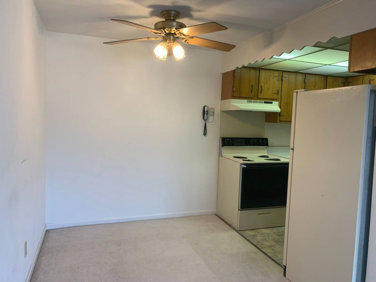 Apartment for rent at 7107-7115 Miramar Dr, Peoria, IL 61614