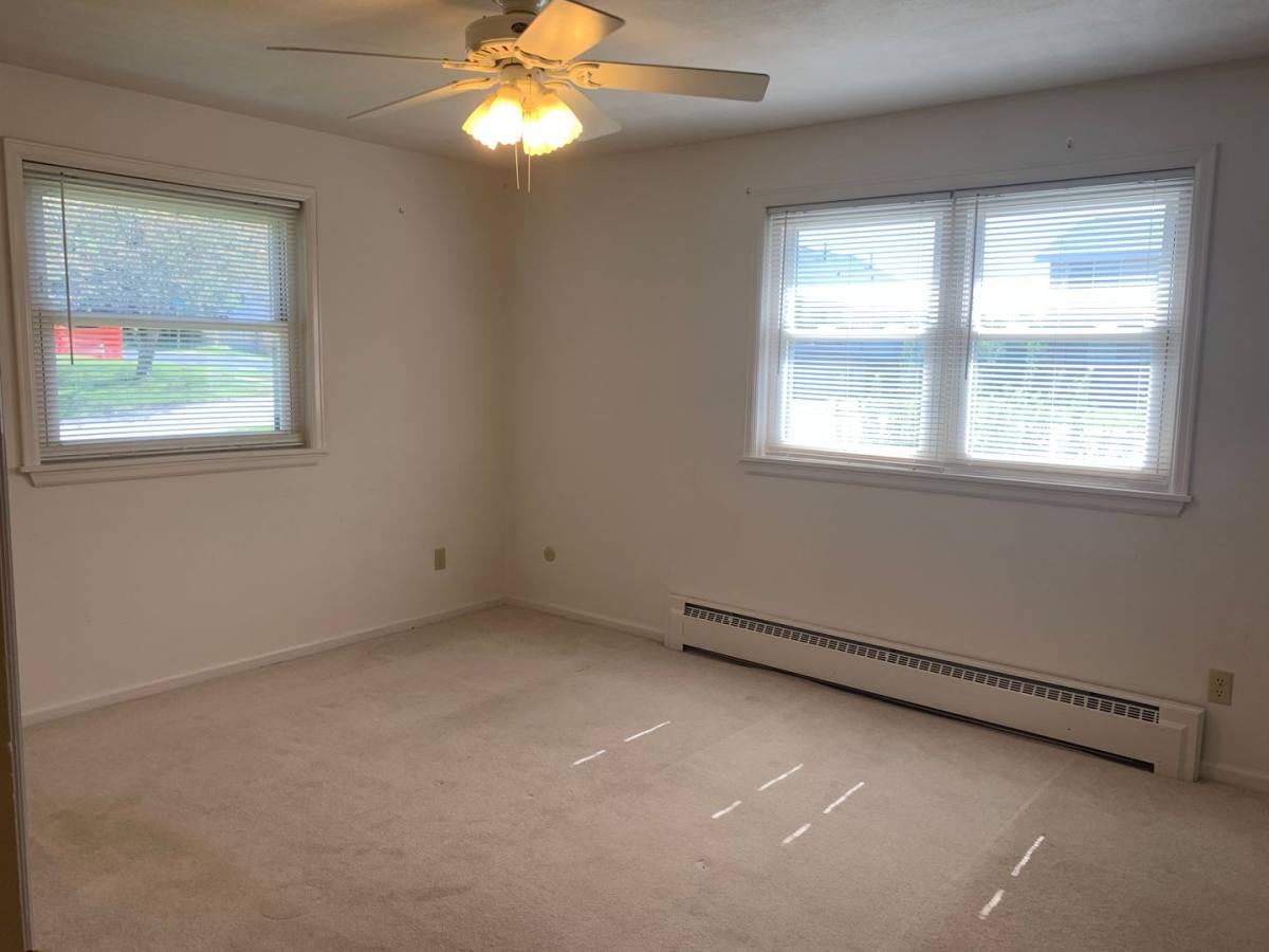 Apartment for rent at 7107-7115 Miramar Dr, Peoria, IL 61614