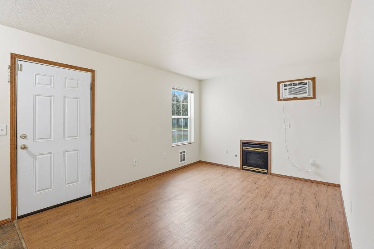 Apartment for rent at 13221 E 31st Court, Spokane, WA 99216