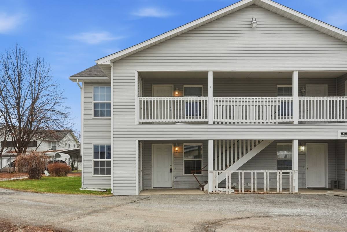 Apartment for rent at 13221 E 31st Court, Spokane, WA 99216