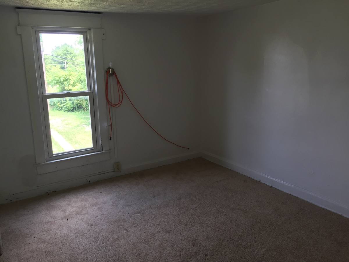 House for rent at 374 Seroco Ave, Newark, OH 43055