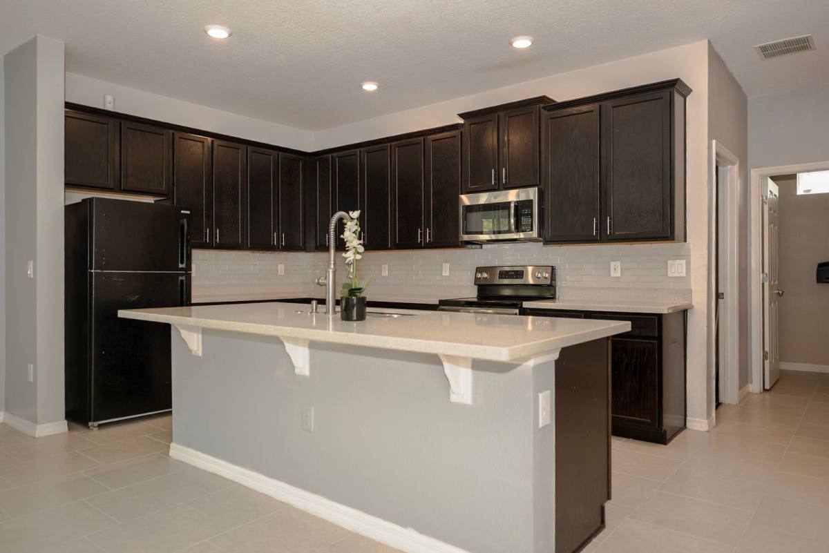 House for rent at 633 Ogelthorpe Dr, Davenport, FL 33897
