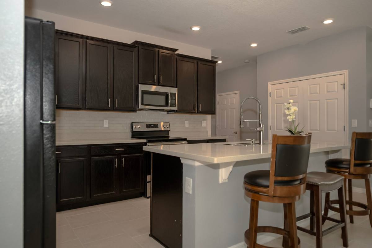 House for rent at 633 Ogelthorpe Dr, Davenport, FL 33897