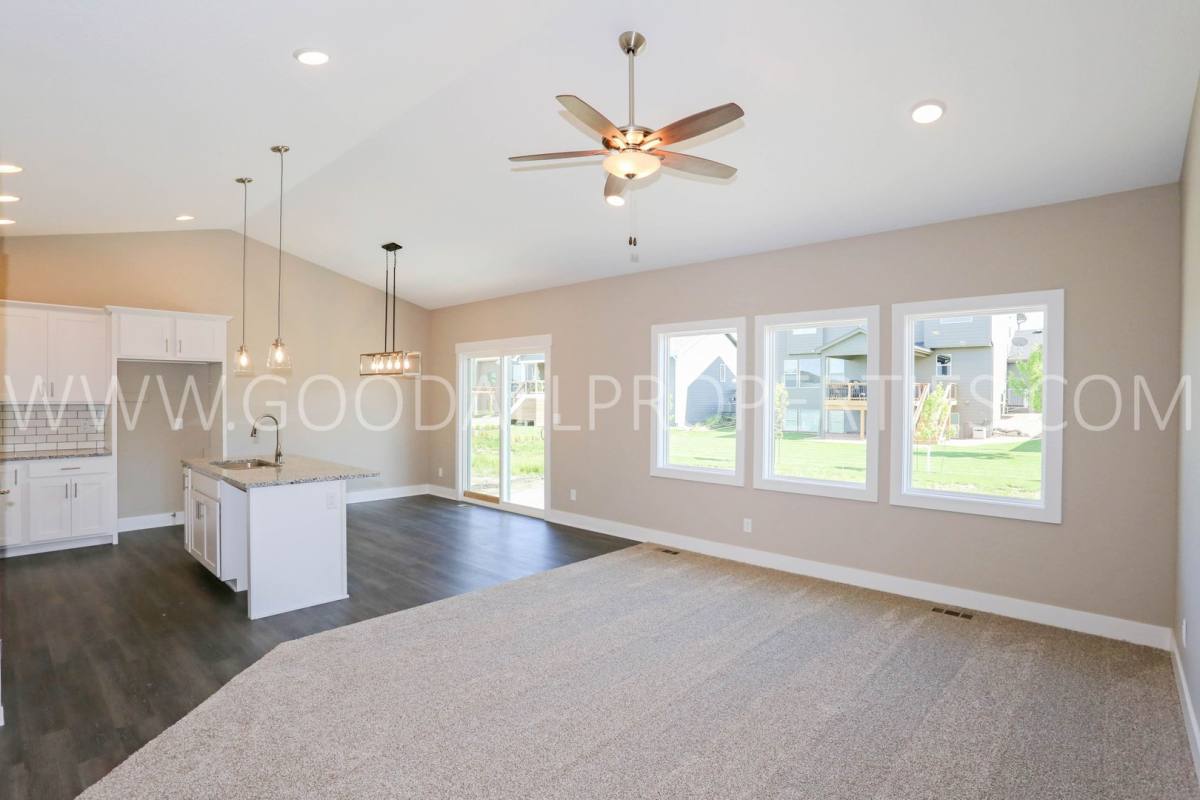 House for rent at 16656 Wilden Dr, Clive, IA 50325