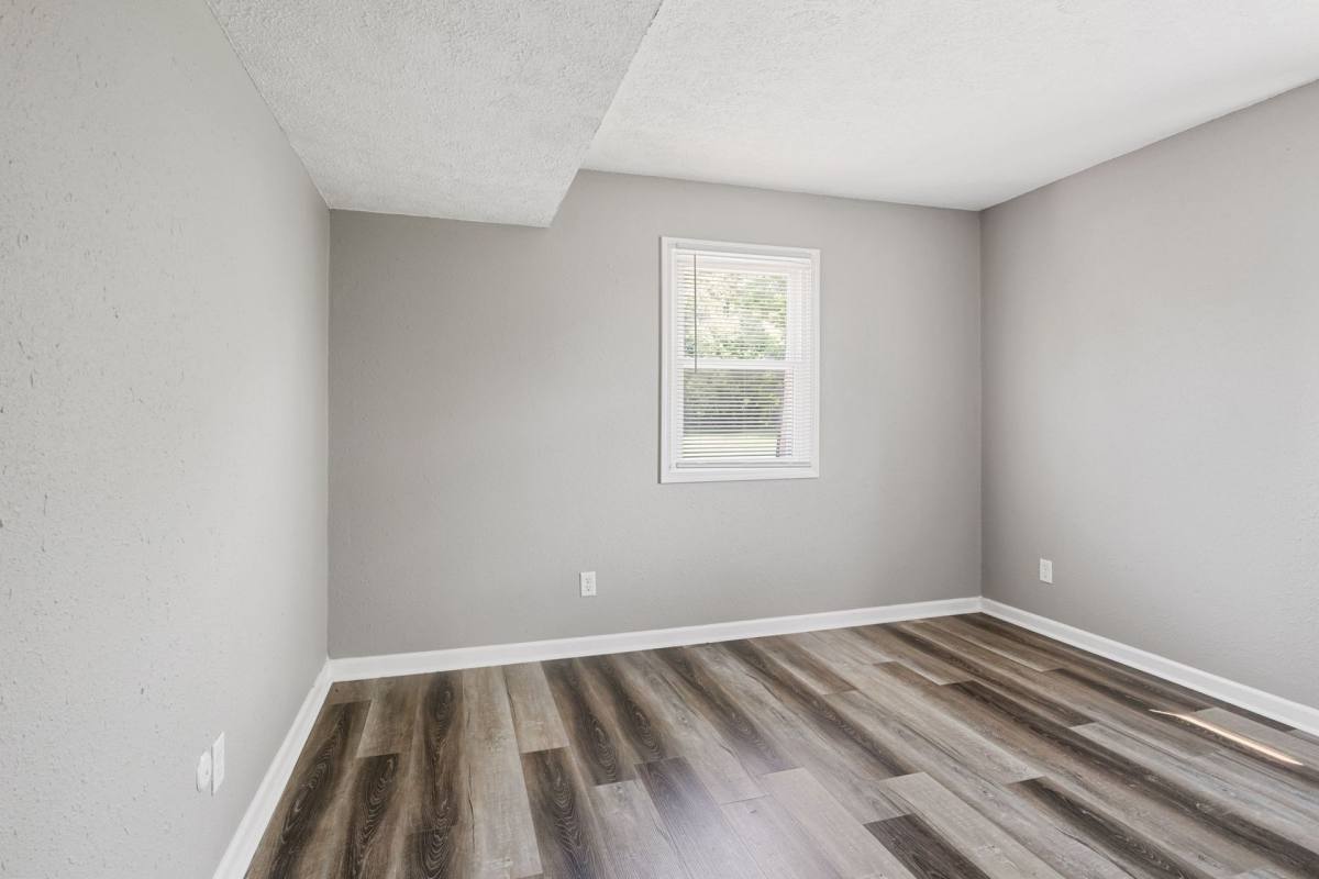 Apartment for rent at 1189-1195 W Lincoln St, Danville, IN 46122