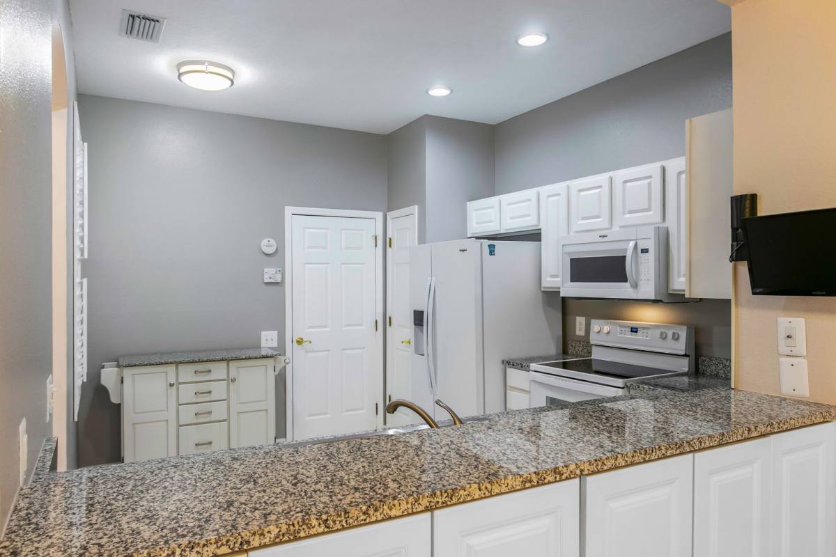 Townhouse for rent at 3326 Covered Bridge Dr W, Dunedin, FL 34698