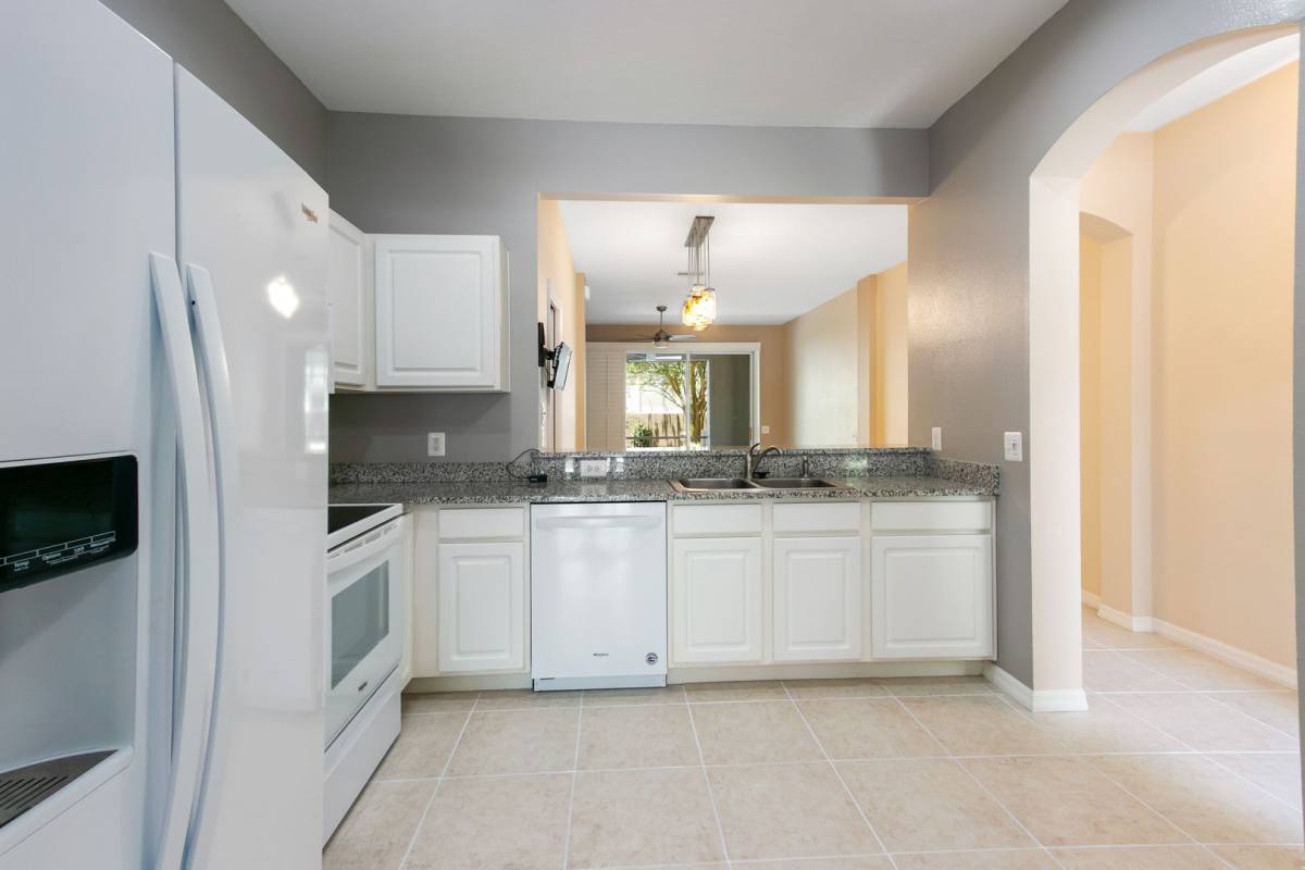 Townhouse for rent at 3326 Covered Bridge Dr W, Dunedin, FL 34698