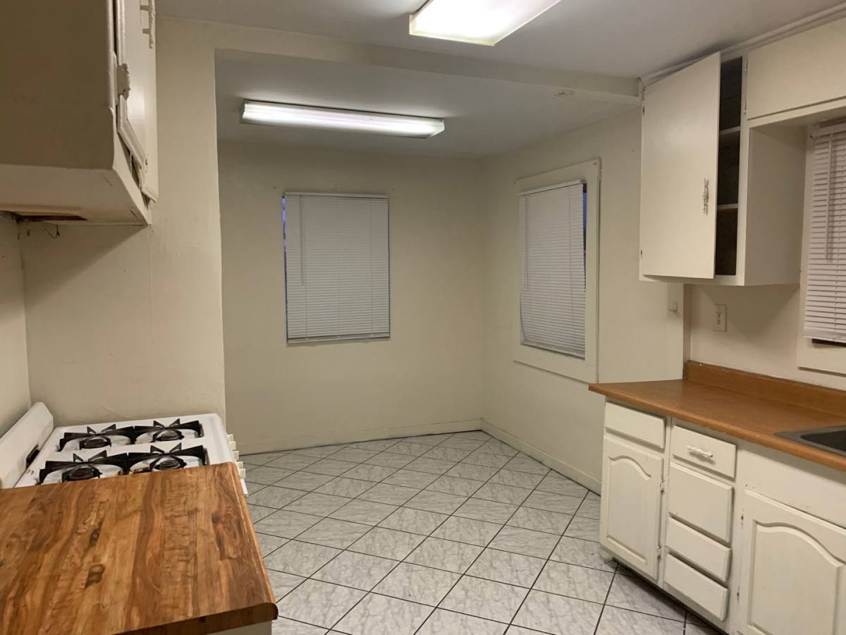 Apartment for rent at 1815 Potomac Ave, Bakersfield, CA 93307