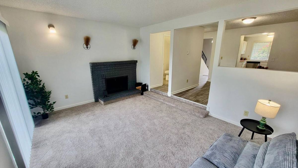 Townhouse for rent at 5106 Parker Rd E, Sumner, WA 98390