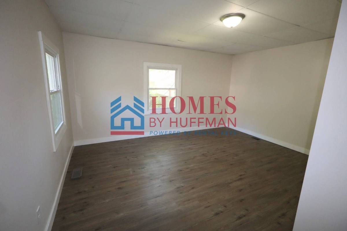 House for rent at 638 Jackson Ave, Evansville, IN 47713