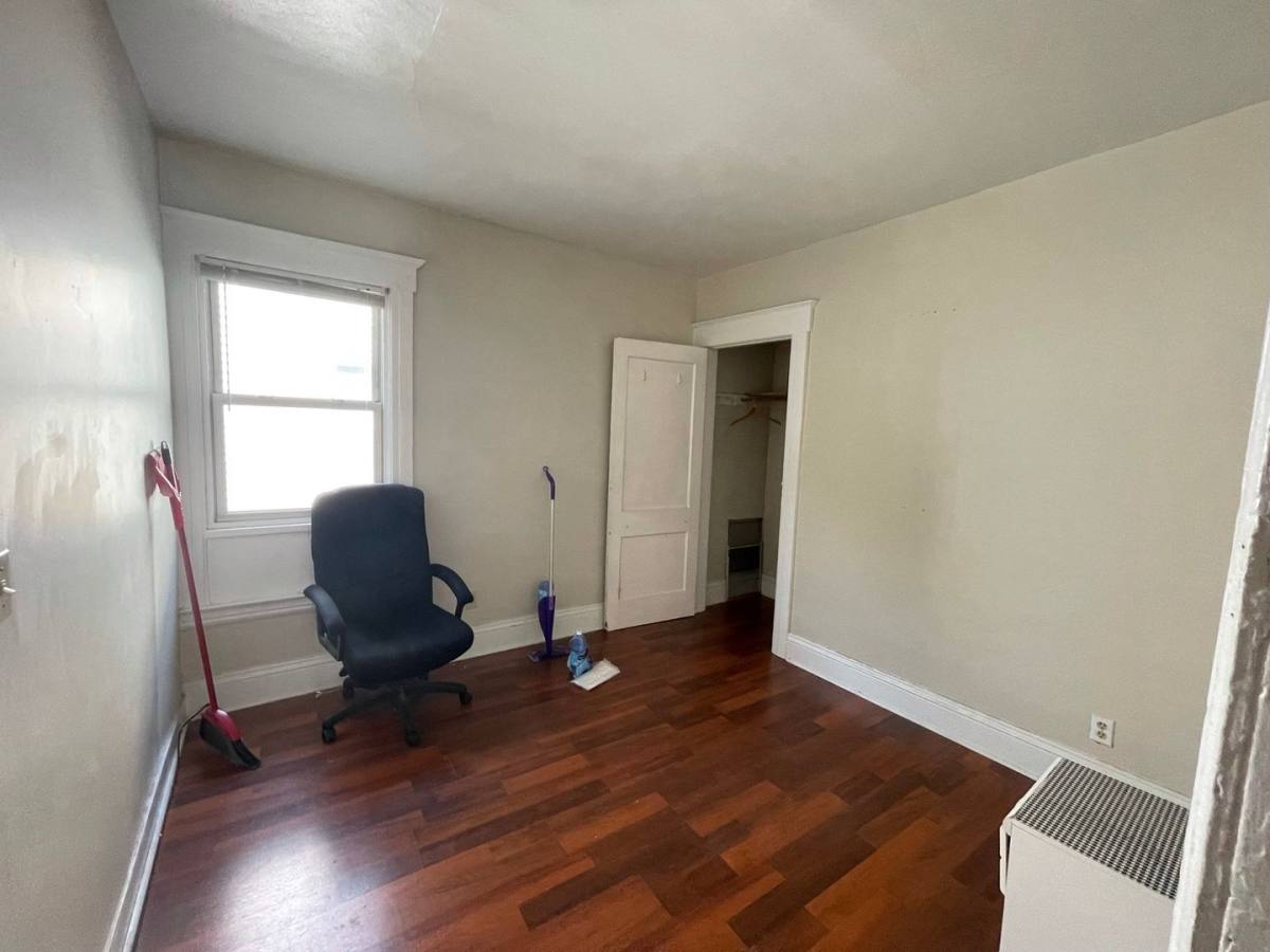 Townhouse for rent at 231 Ashworth Place, Syracuse, NY 13210