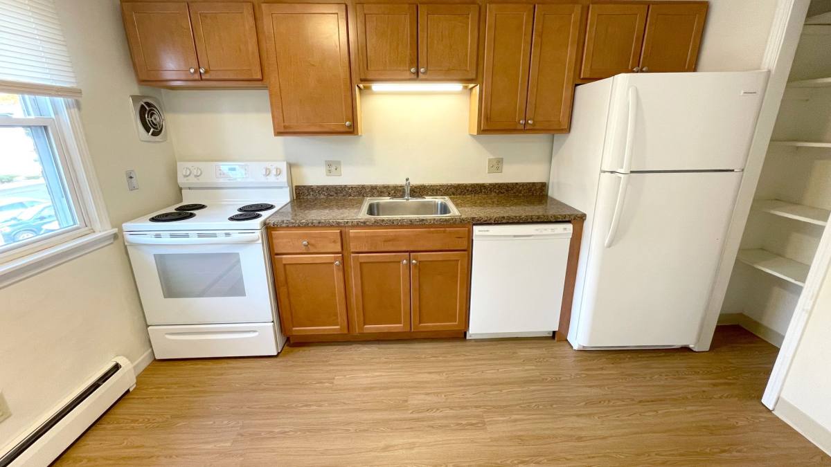 Apartment for rent at 82 Pierce Ave, Hamburg, NY 14075