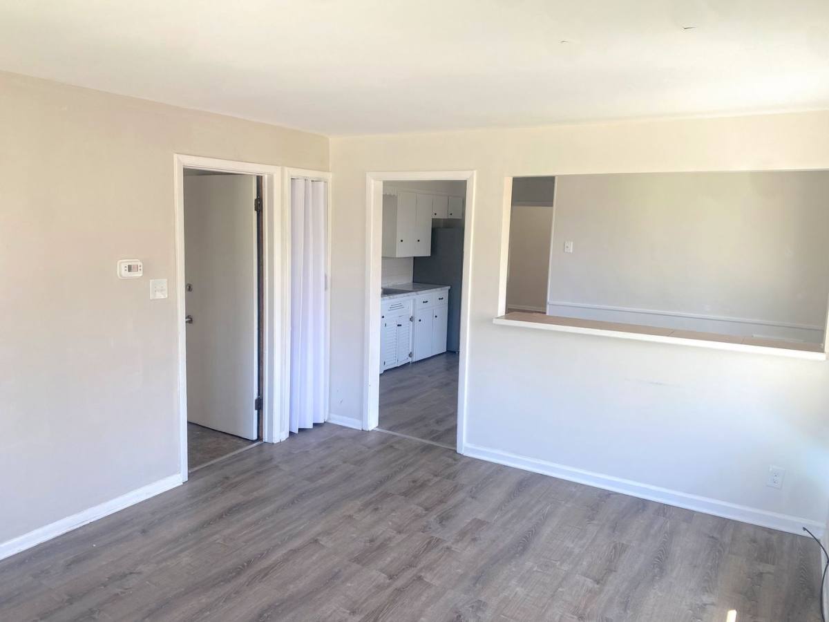 Apartment for rent at 1530 Abbott Rd, Buffalo, NY 14218