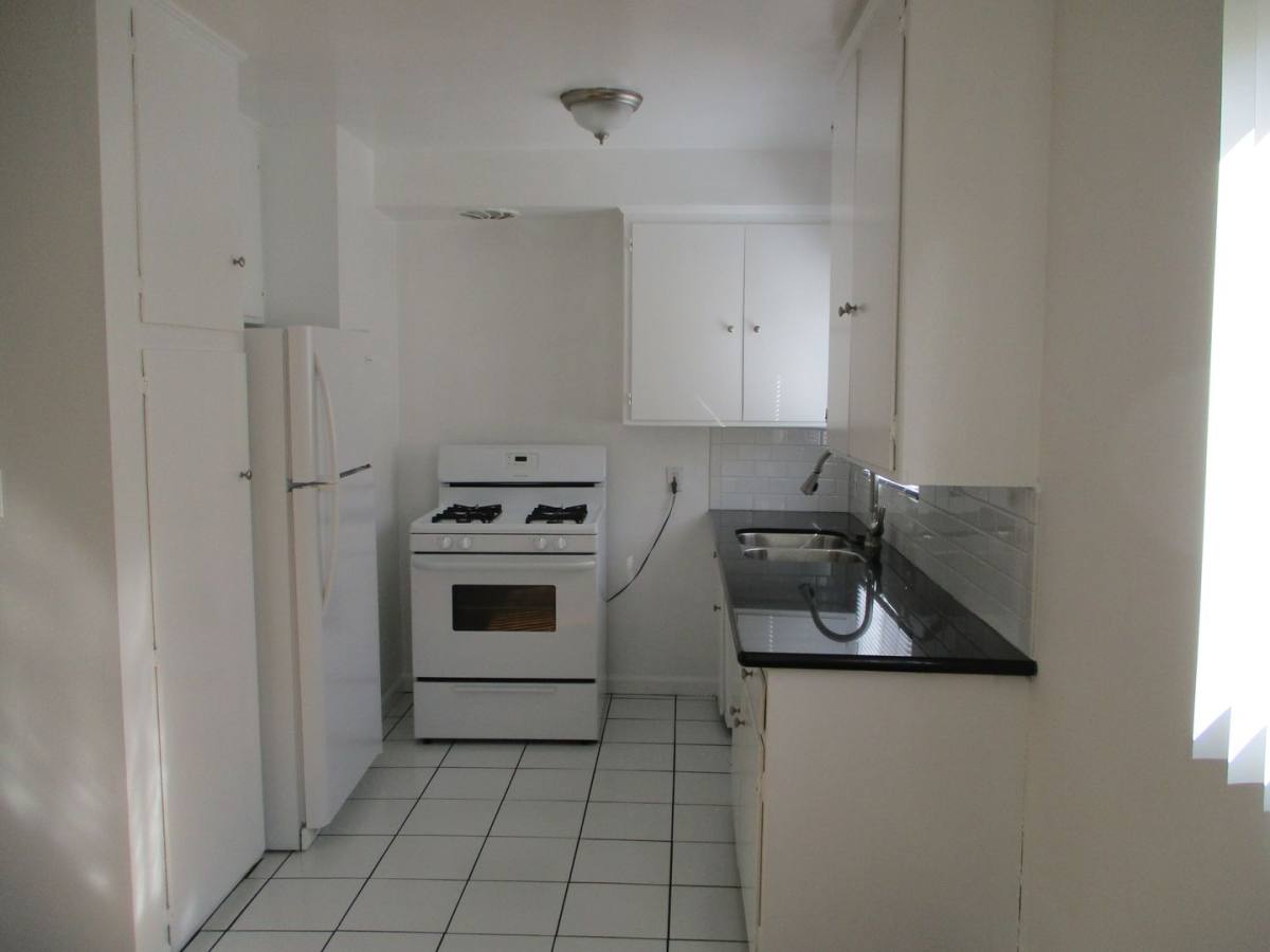 Condo for rent at 1435 Fairfax Ave #4, Los Angeles, CA 90046