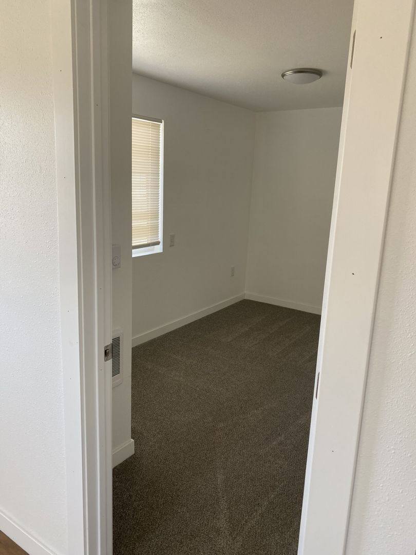 Apartment for rent at 1804 E Liberty, Spokane, WA 99207