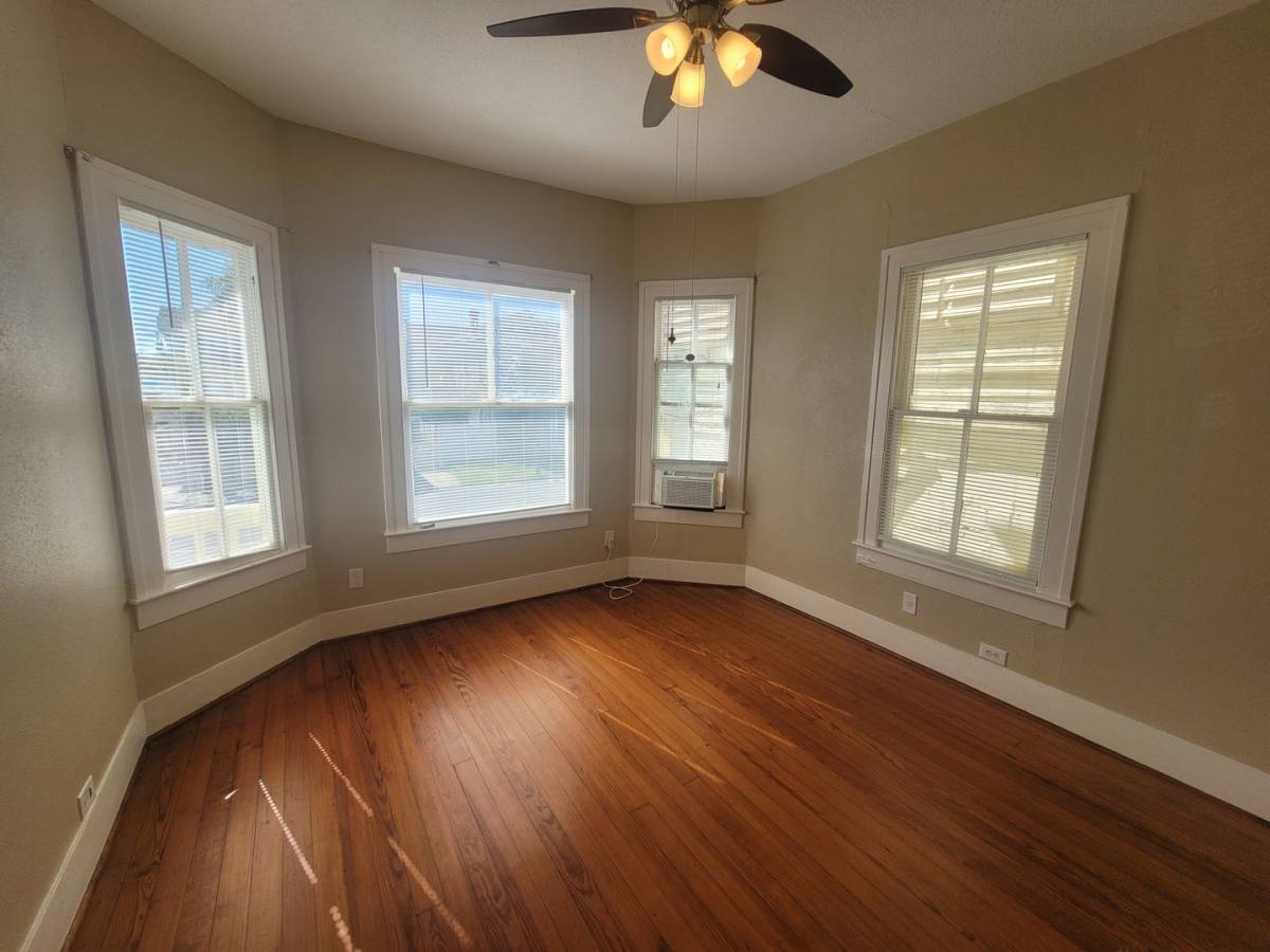 House for rent at 610 16th St, Galveston, TX 77550