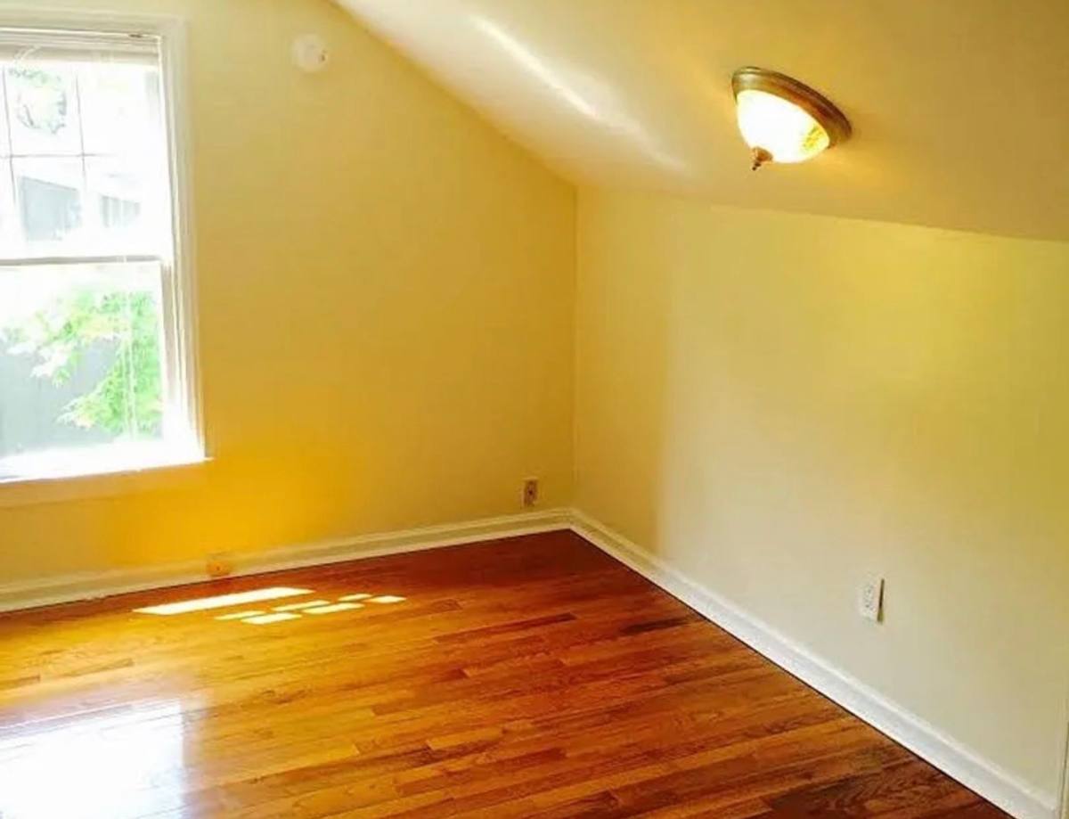 Apartment for rent at 719 N Washington, Bloomington, IN 47408