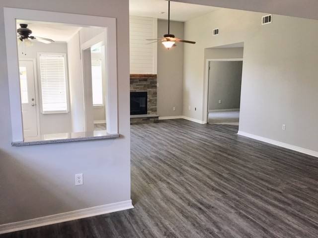 House for rent at 815 Blvd De L'orleans, Mary Esther, FL 32569
