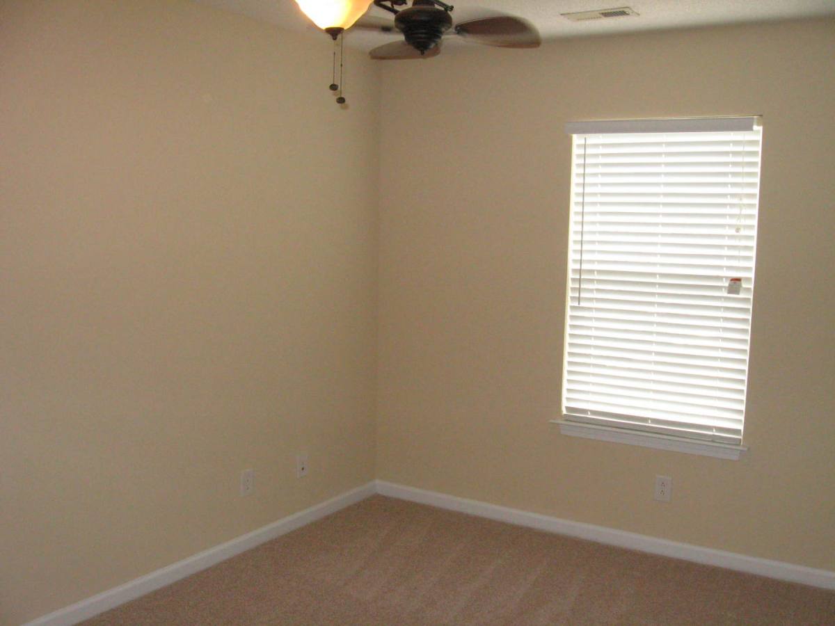 House for rent at 1626 Daisy Park Dr, Whitsett, NC 27377