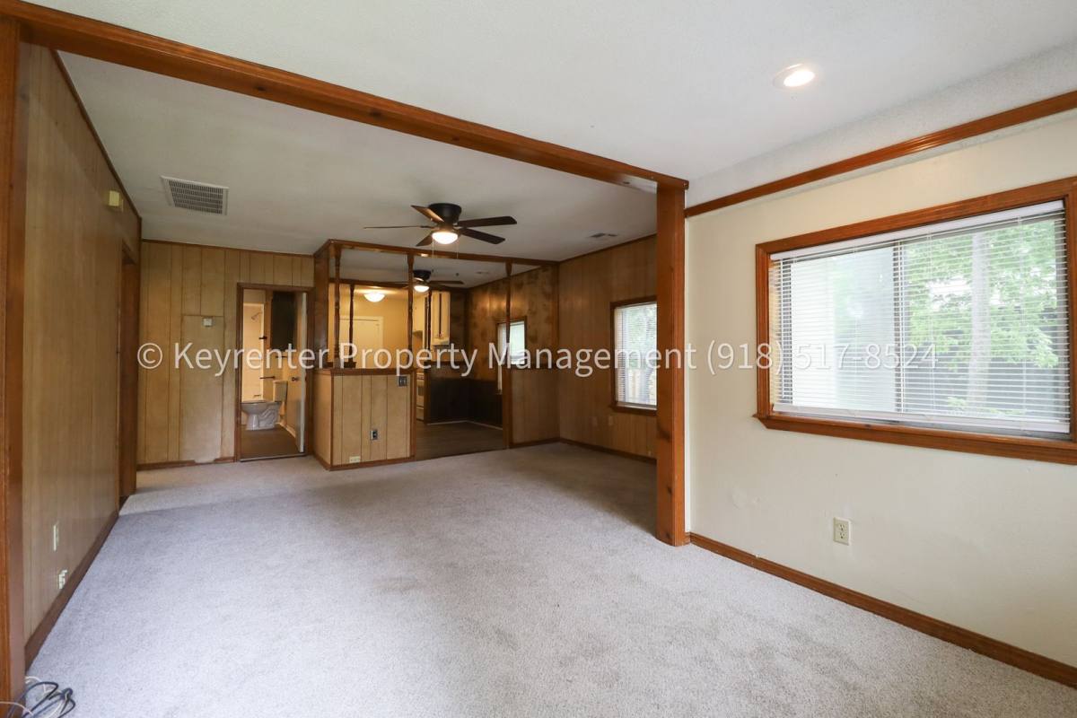 House for rent at 1928 N Columbia Place, Tulsa, OK 74110
