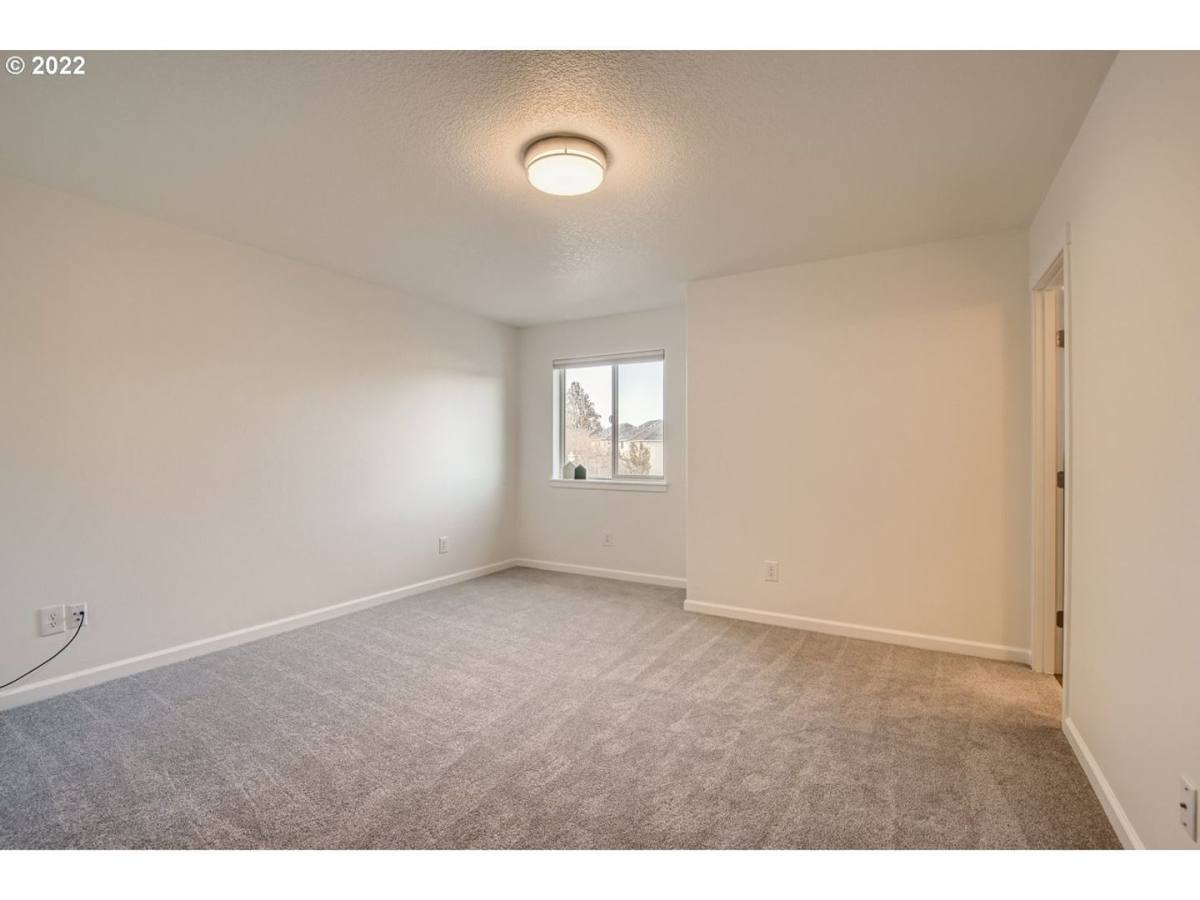 House for rent at 1437 NE 82nd Dr, Vancouver, WA 98665