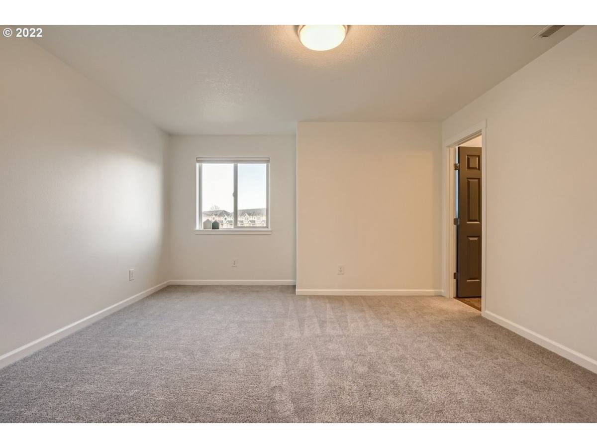 House for rent at 1437 NE 82nd Dr, Vancouver, WA 98665