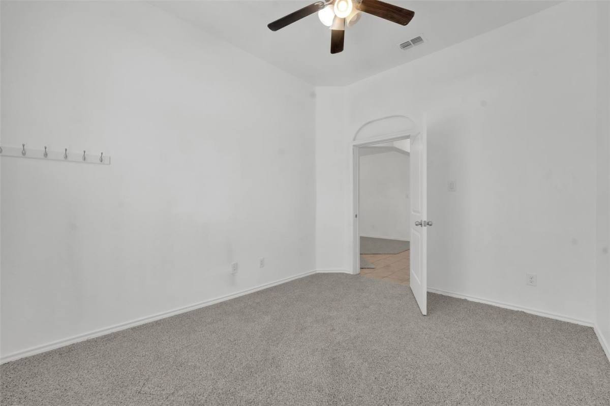House for rent at 144 Creek Terrace Dr, Fort Worth, TX 76131
