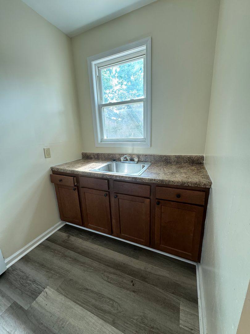 Apartment for rent at 90-92 Fountain St, New Haven, CT 06515
