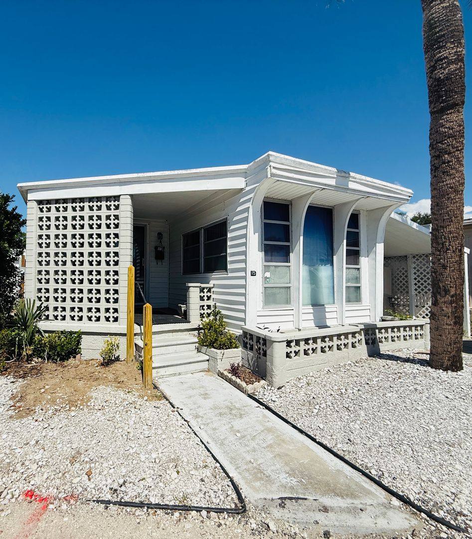 House for rent at 4851 W Gandy Blvd, Tampa, FL 33611
