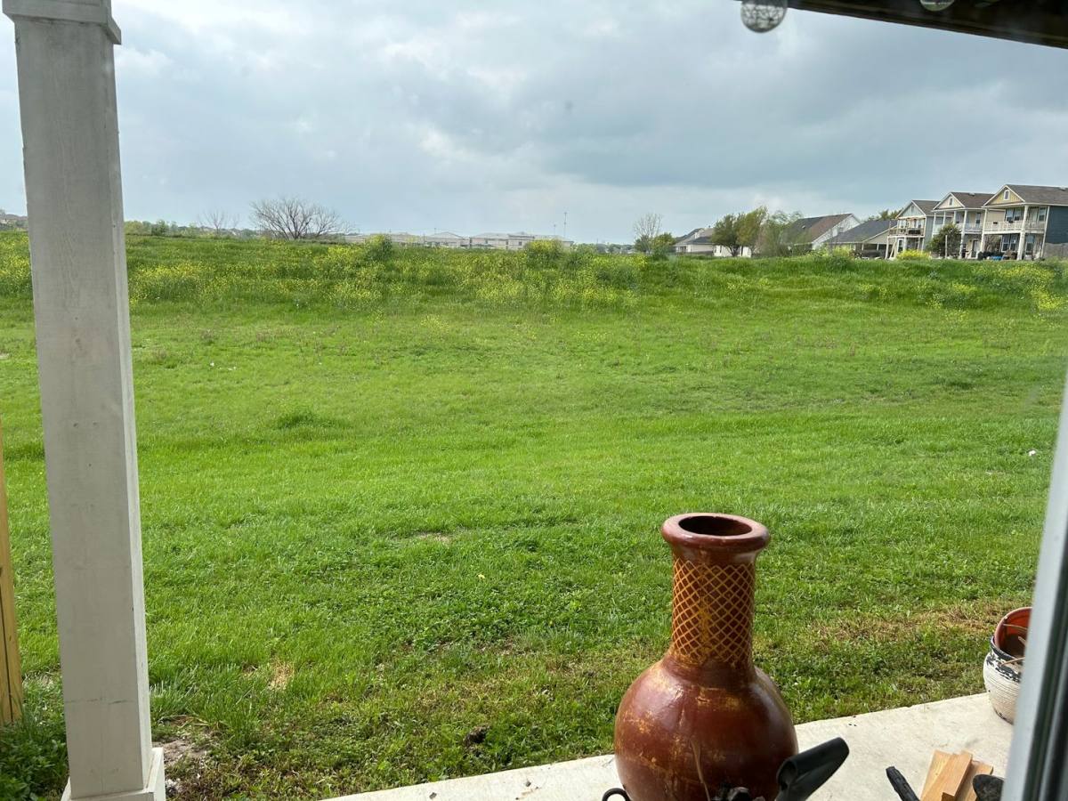 Apartment for rent at 420 Ferrule Dr, Kyle, TX 78640