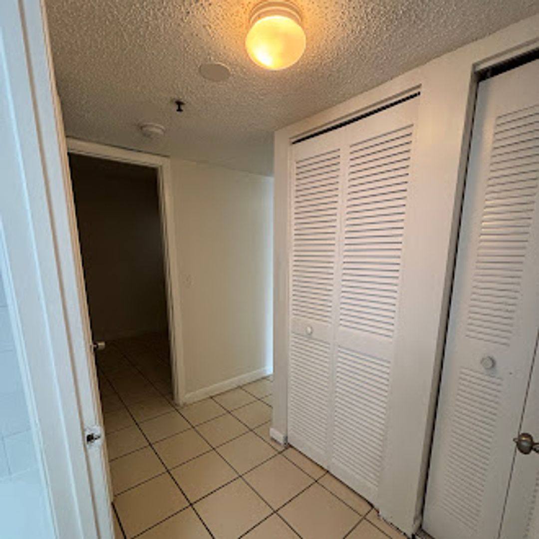 Apartment for rent at 424 SW 12 Ave, Miami, FL 33130