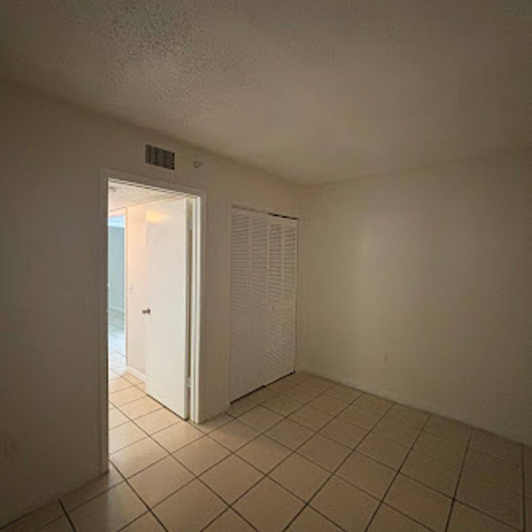 Apartment for rent at 424 SW 12 Ave, Miami, FL 33130