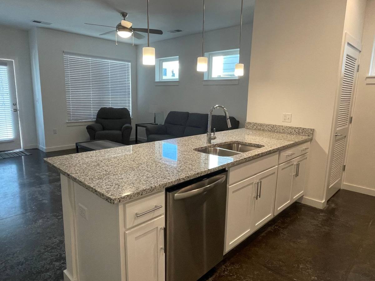 Apartment for rent at 1207 Bainbridge St, Richmond, VA 23224