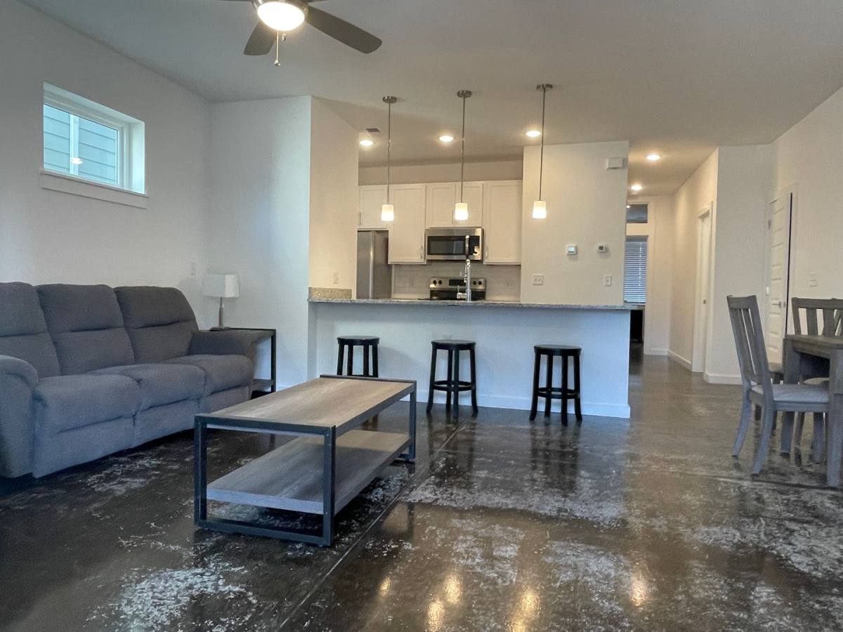Apartment for rent at 1207 Bainbridge St, Richmond, VA 23224