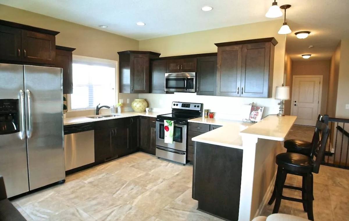 Townhouse for rent at 2020 NW Sharmin Dr, Ankeny, IA 50023